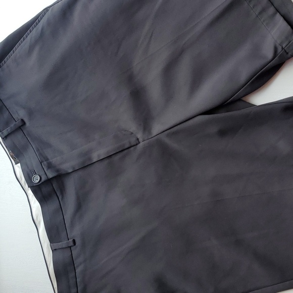Greg Norman Collection Other - Greg Norman Black Classic Flat Front Golf Shorts 40